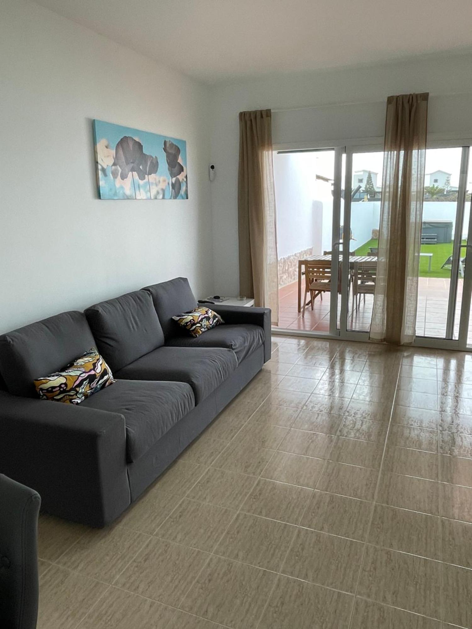 Casa Mic&Ele Apartment Плая Бланка Екстериор снимка